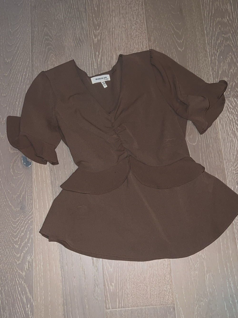 Women’s Brown V-Neck Ruching Peplum Blouse Us S